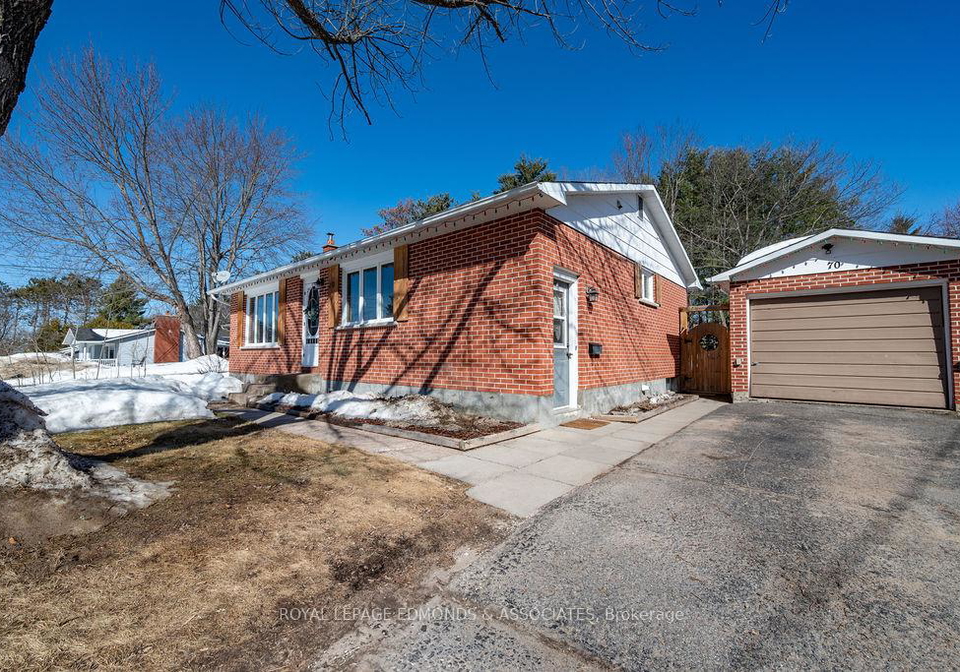 70-john-street-petawawa-ontario-x12869570