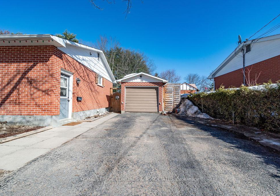 70-john-street-petawawa-ontario-x12869570