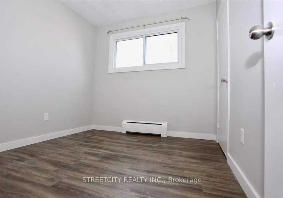 394-thiel-street-london-east-ontario-x12869698