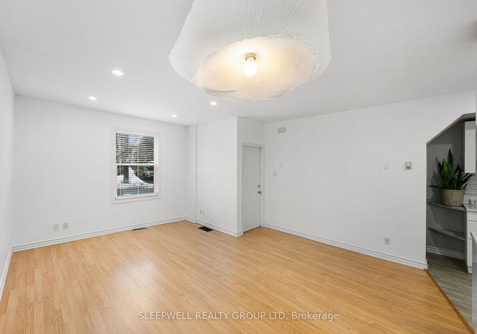 33-pinhey-street-ottawa-ontario-x12869710