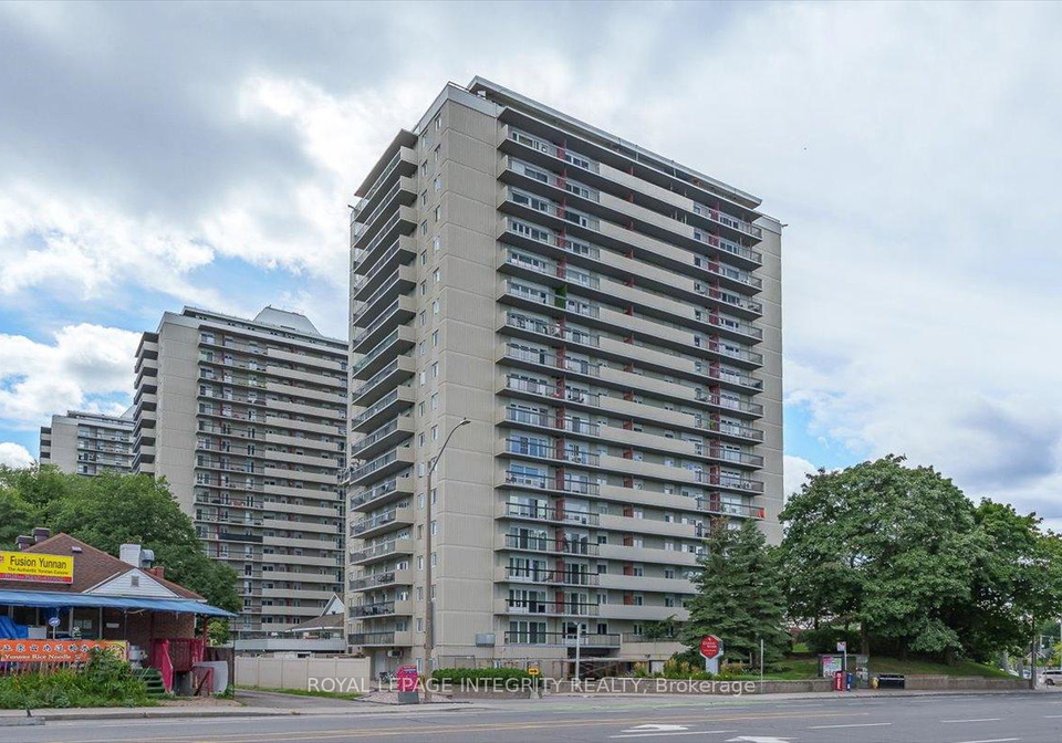 158a-mcarthur-avenue-ottawa-ontario-x12869732