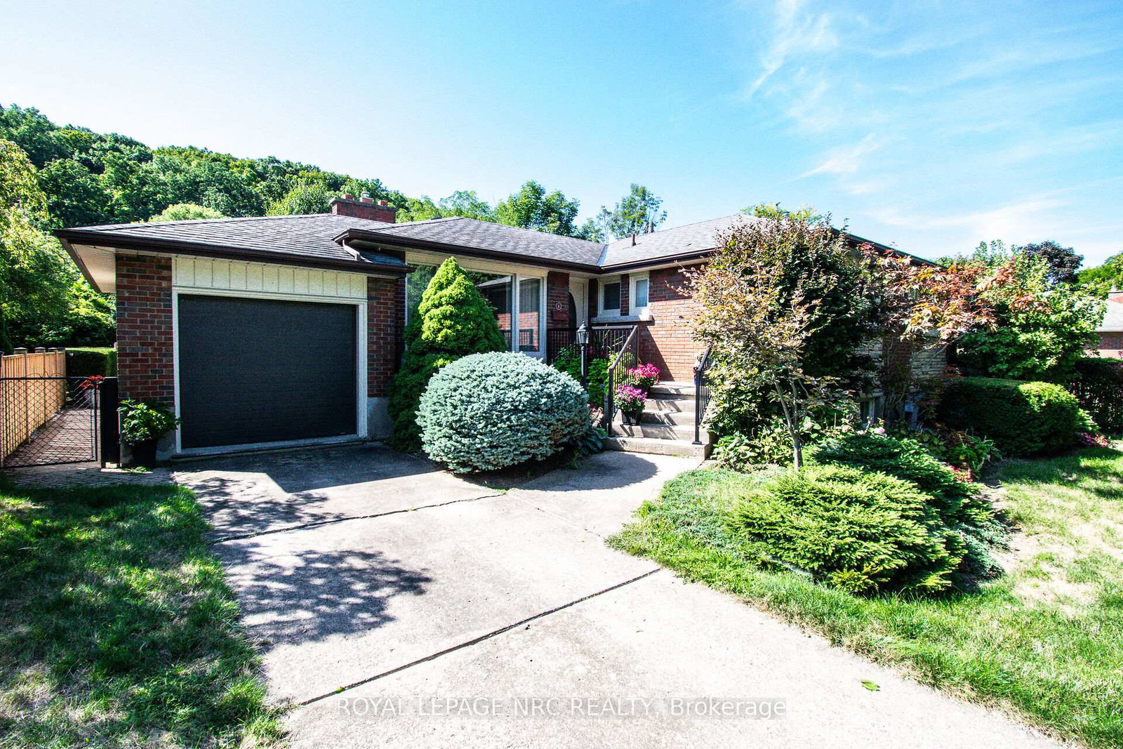 4-glenbarr-road-st-catharines-ontario-x12869746