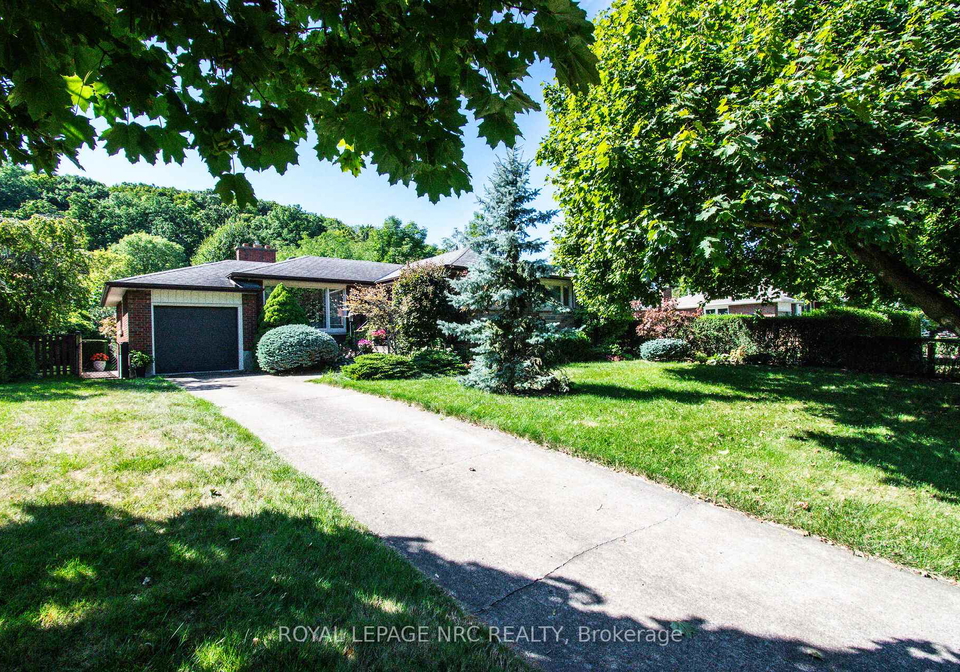 4-glenbarr-road-st-catharines-ontario-x12869746