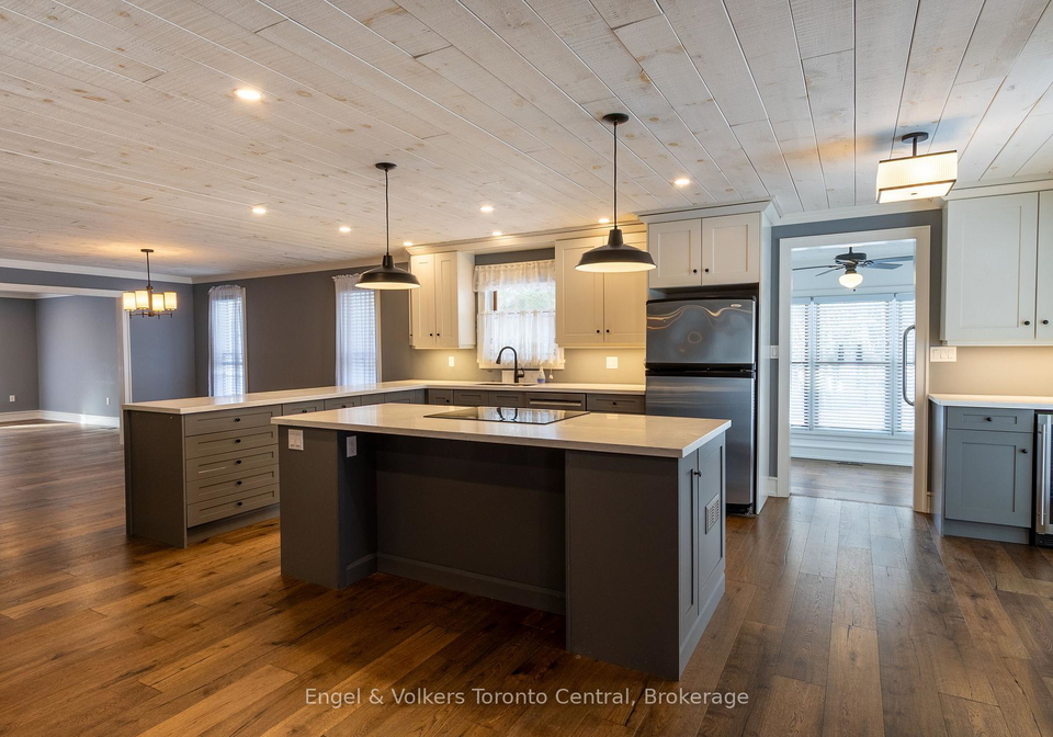 10-daleman-drive-bracebridge-ontario-x12869872
