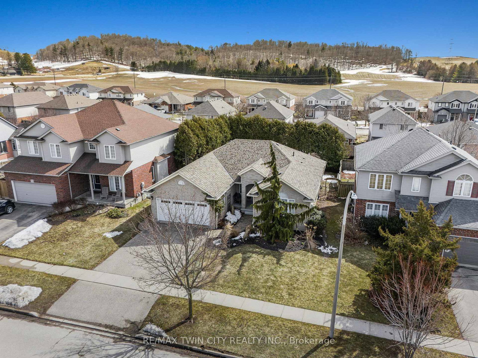 75-schneller-drive-wilmot-ontario-x12870148