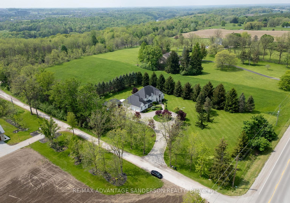 20735-denfield-road-london-north-ontario-x12870186