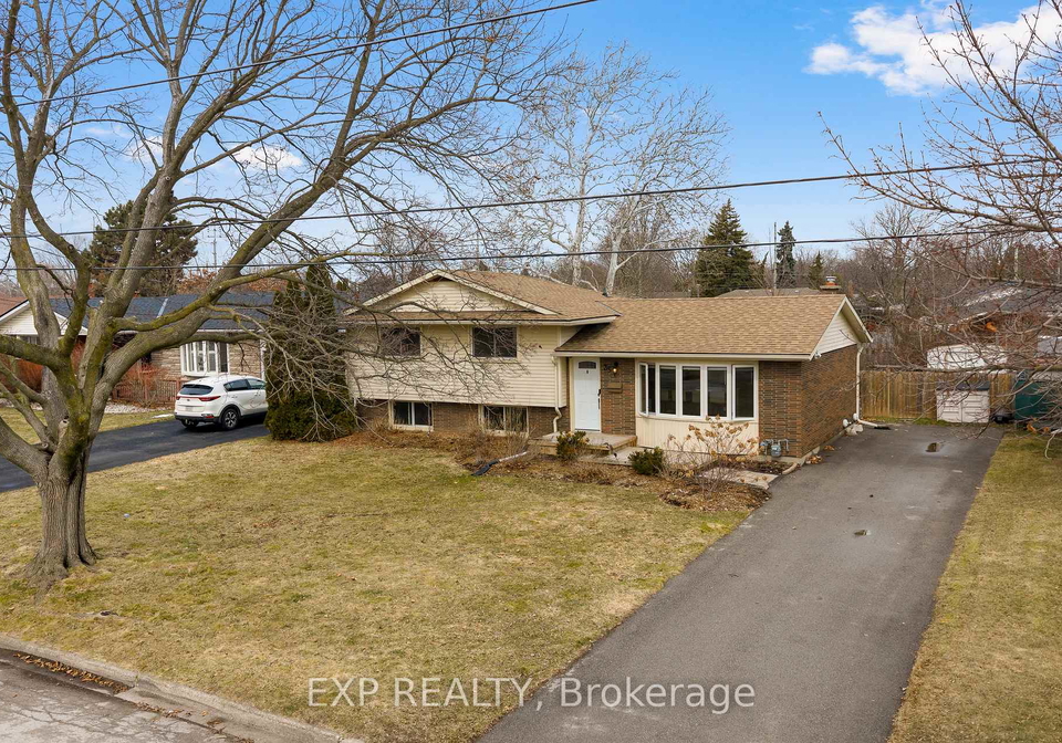 35-bishops-road-st-catharines-ontario-x12870200