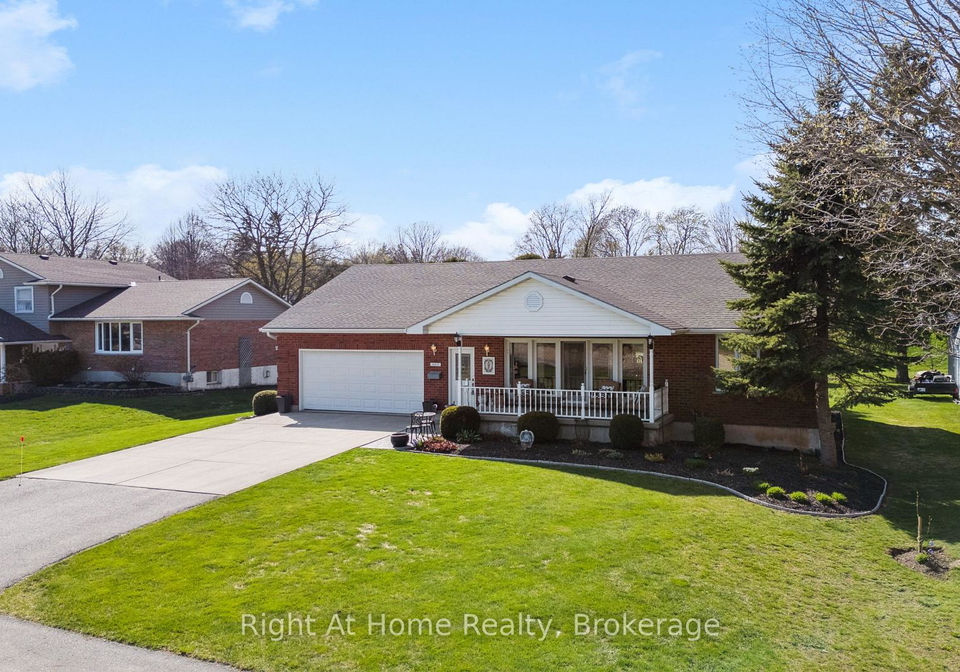 664-maple-street-huron-east-ontario-x12870328