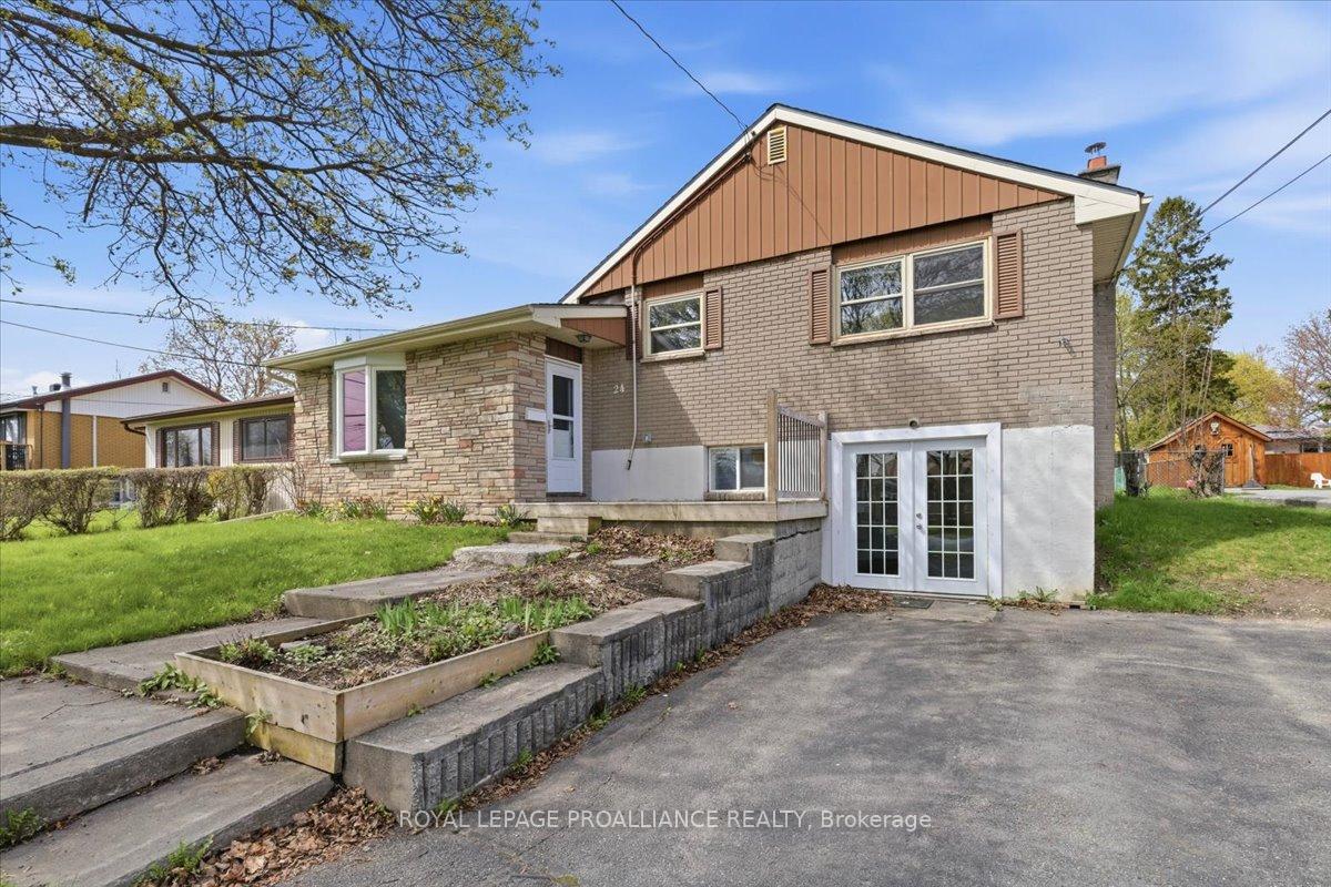 24-gilbert-street-belleville-ontario-x12870368