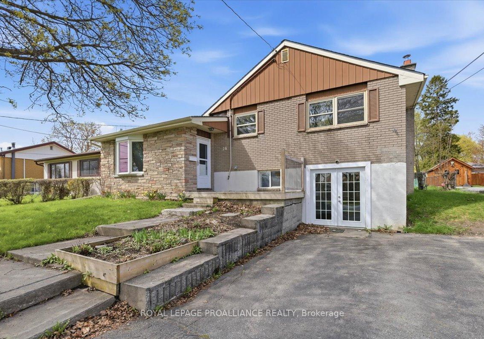 24-gilbert-street-belleville-ontario-x12870368