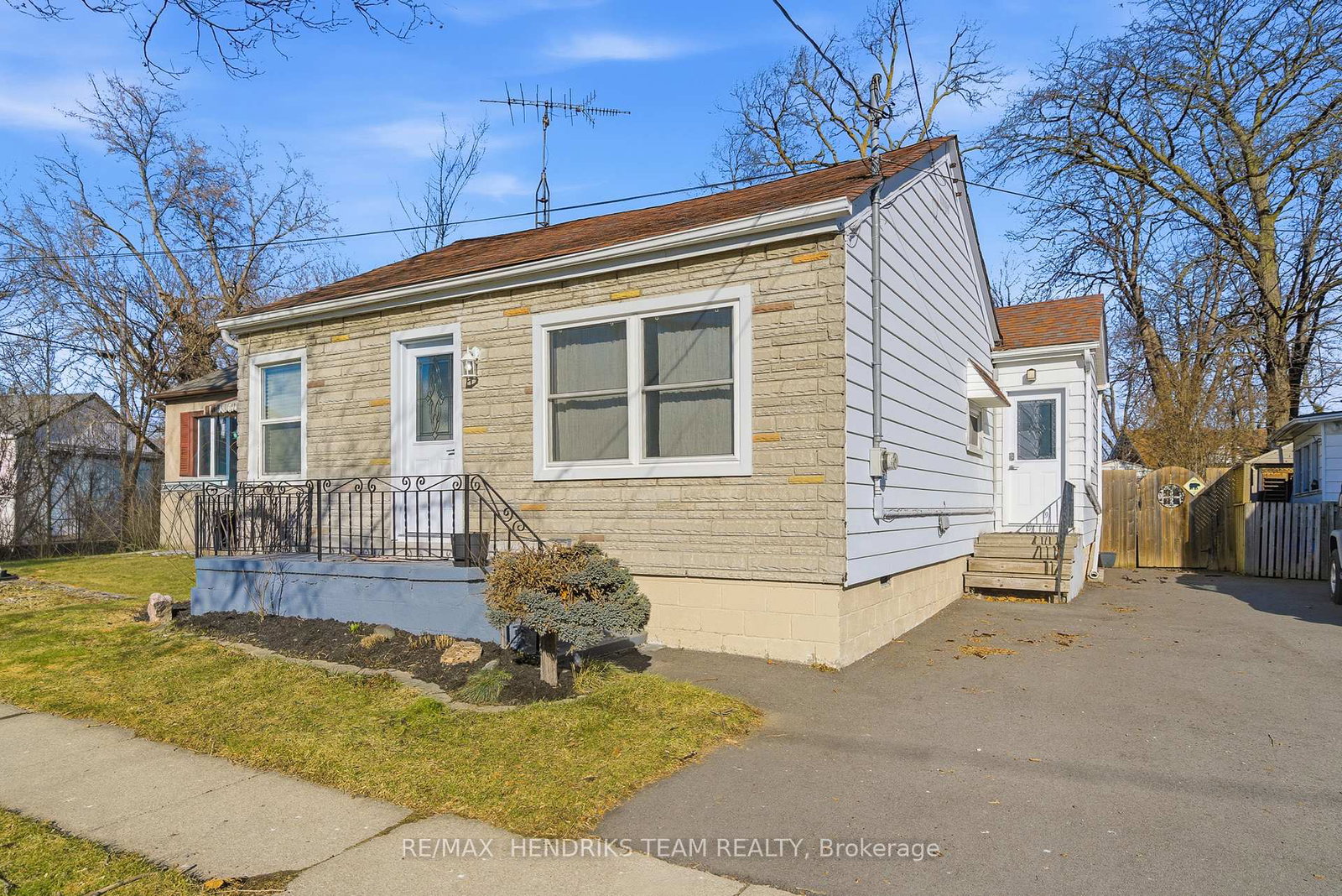 7-elmwood-avenue-st-catharines-ontario-x12870388