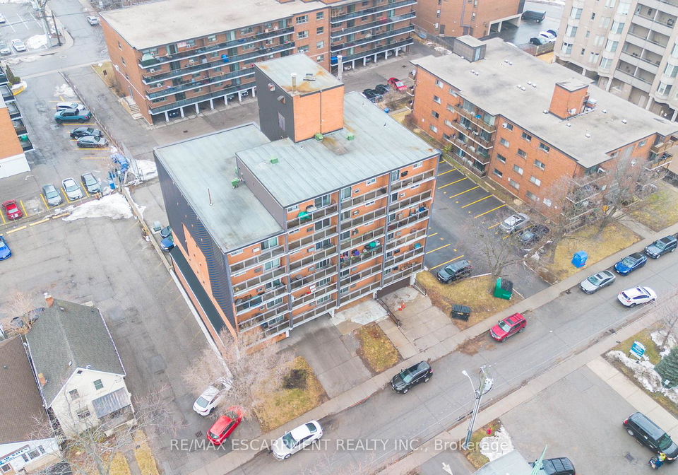 30-summit-avenue-hamilton-ontario-x12870390