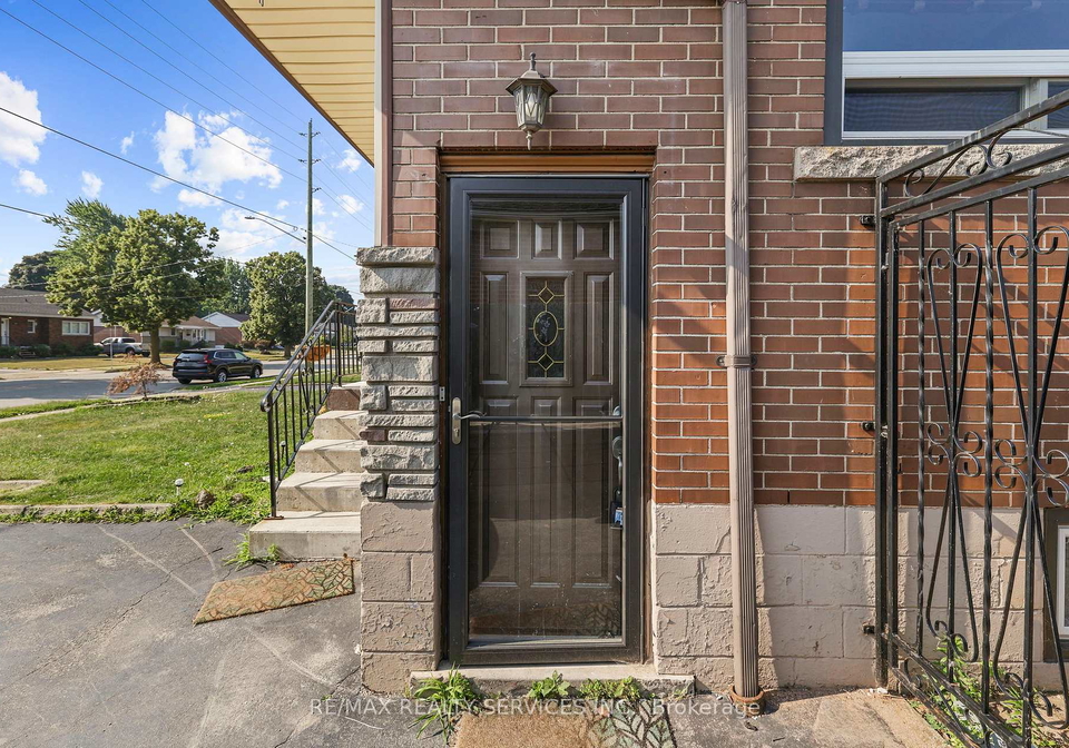 368-upper-kenilworth-avenue-hamilton-ontario-x12870840