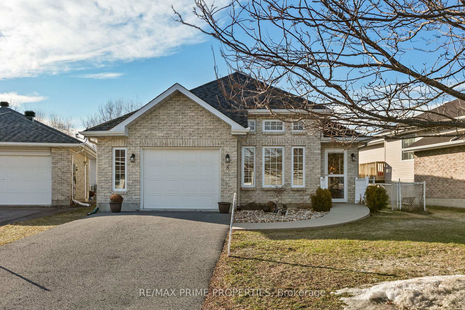 5-gail-elizabeth-court-cornwall-ontario-x12870914