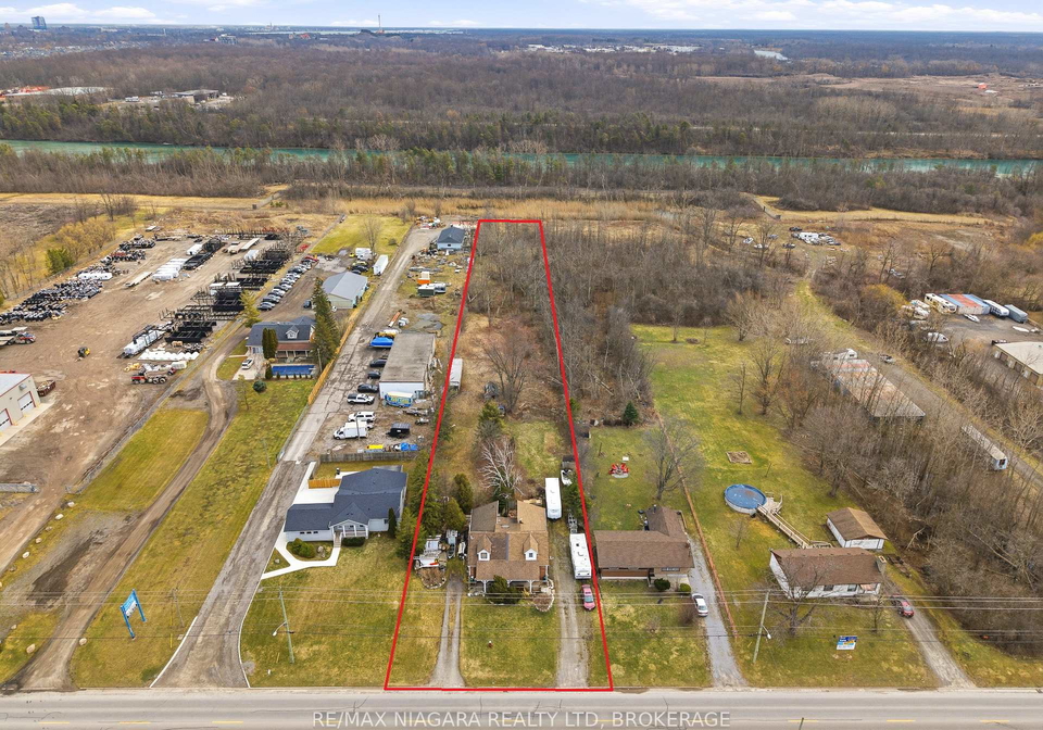 8356-oakwood-drive-niagara-falls-ontario-x12871238