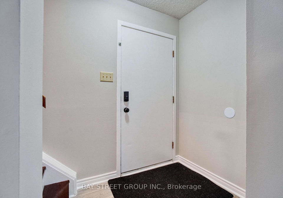1-ranchwood-crescent-london-north-ontario-x12871306