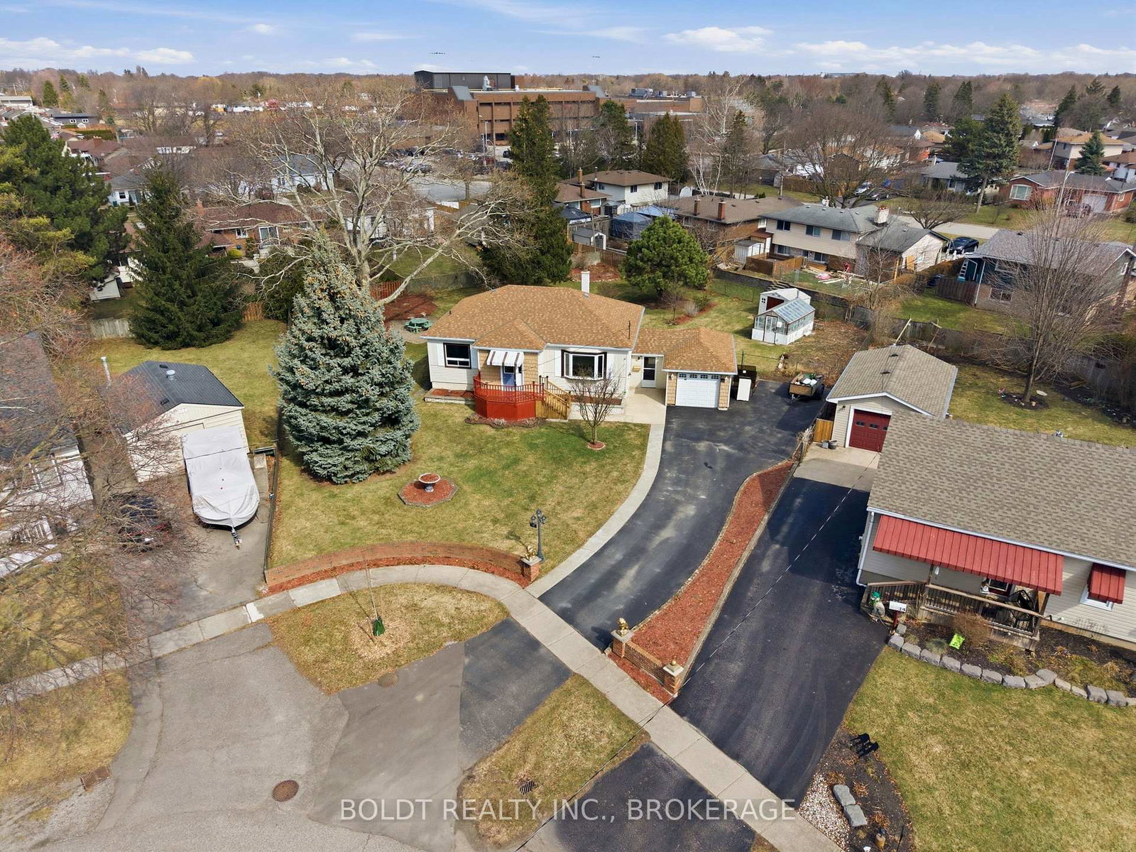 16-grammar-avenue-st-catharines-ontario-x12871390