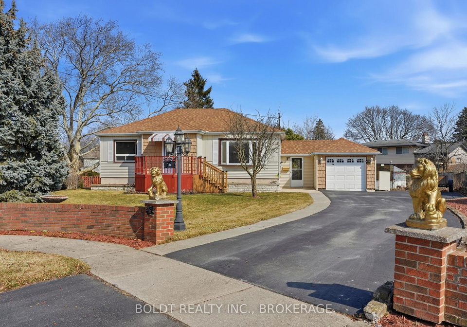16-grammar-avenue-st-catharines-ontario-x12871390