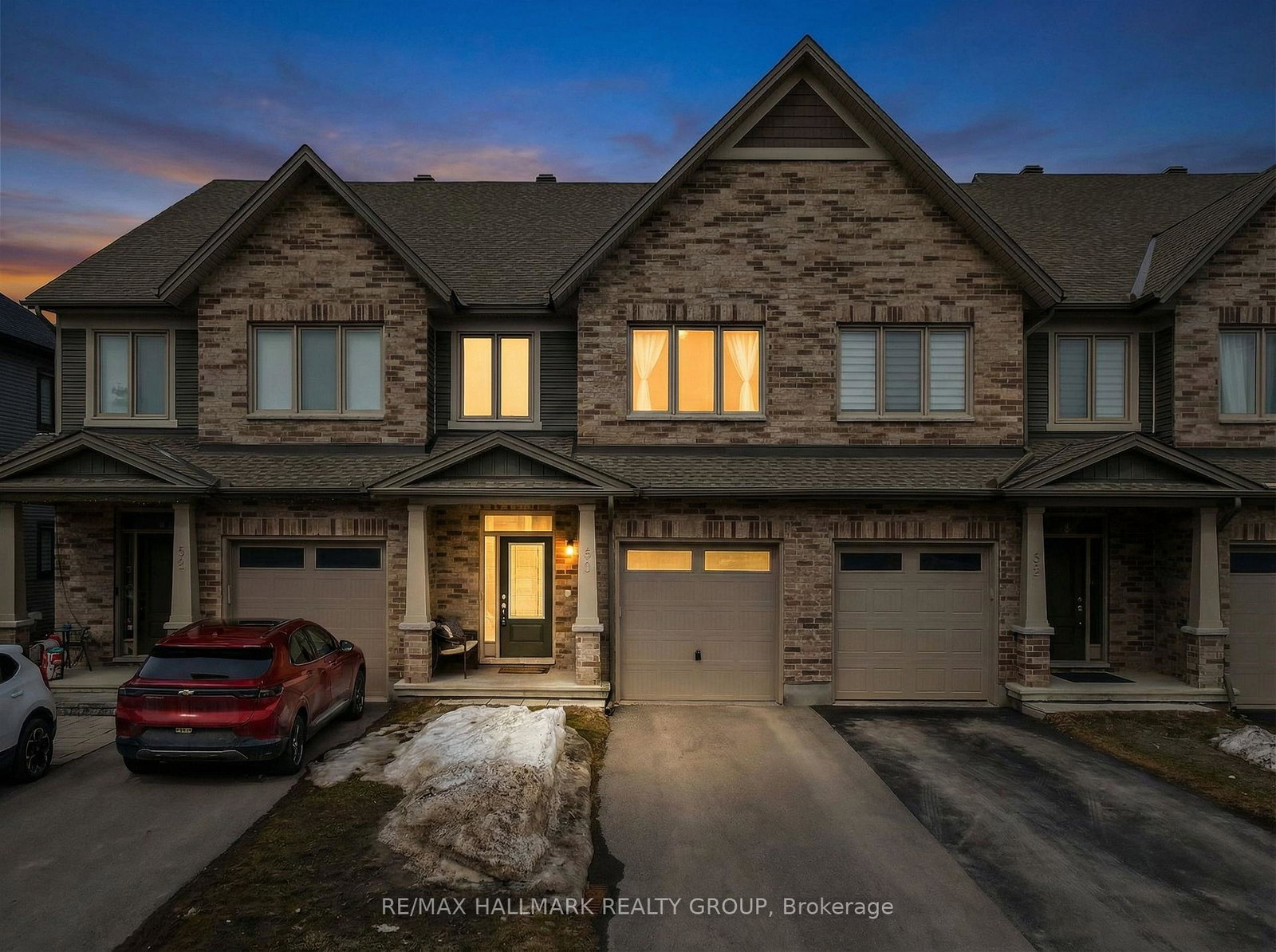60-jardiniere-street-ottawa-ontario-x12871396