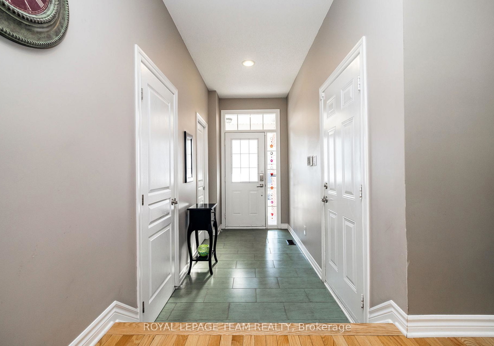 542-remnor-avenue-kanata-ontario-x12871536
