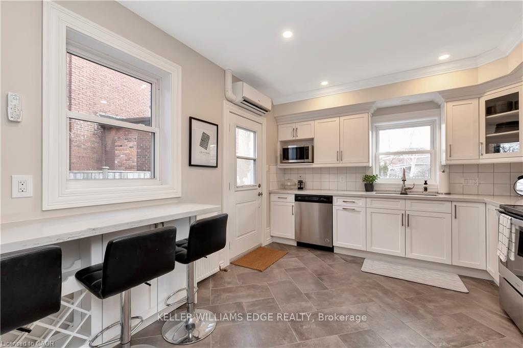 232-bay-street-n-hamilton-ontario-x12871752