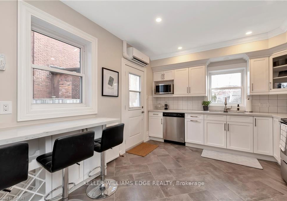 232-bay-street-n-hamilton-ontario-x12871752