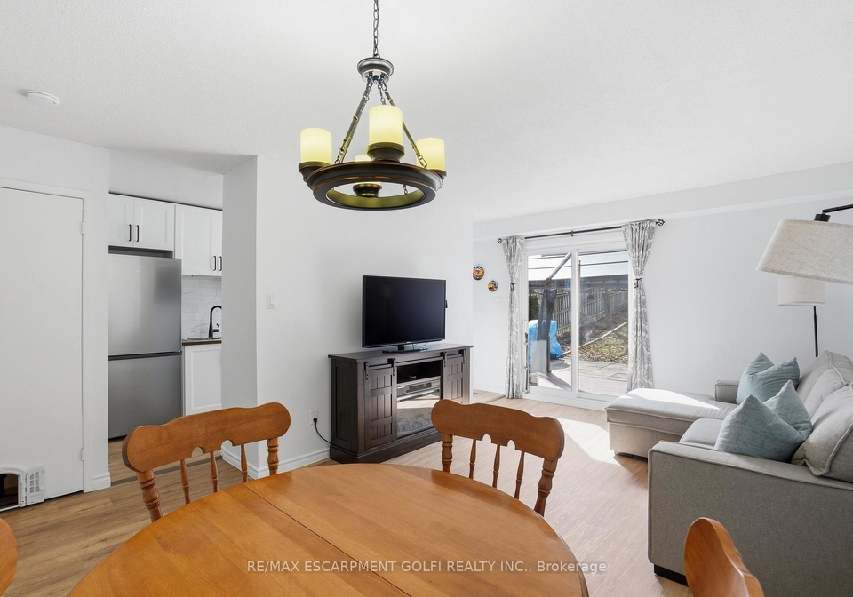 70-gledhill-crescent-hamilton-ontario-x12871828