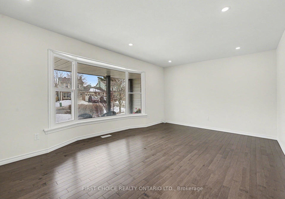 883-lawnsberry-drive-ottawa-ontario-x12871842