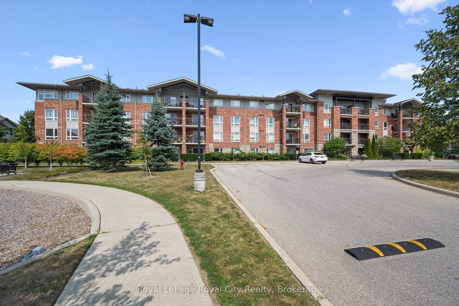 60-lynnmore-street-guelph-ontario-x12871880