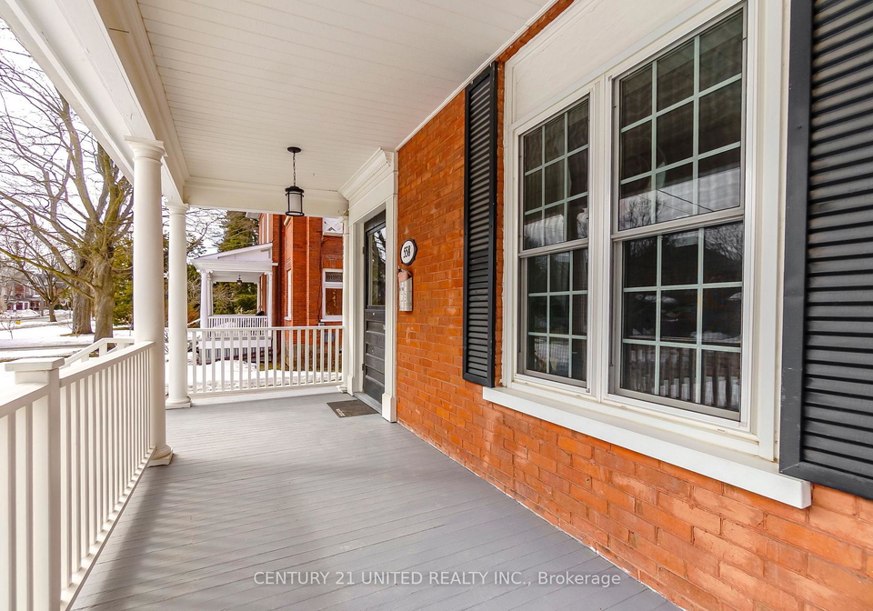 558-gilmour-street-peterborough-ontario-x12872012
