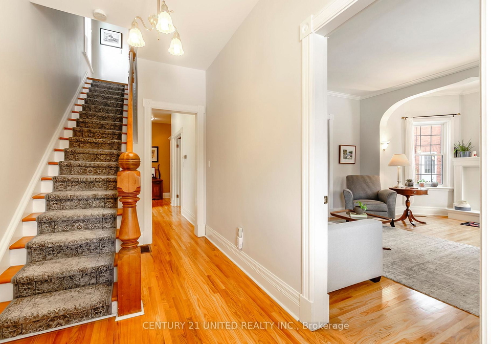 558-gilmour-street-peterborough-ontario-x12872012