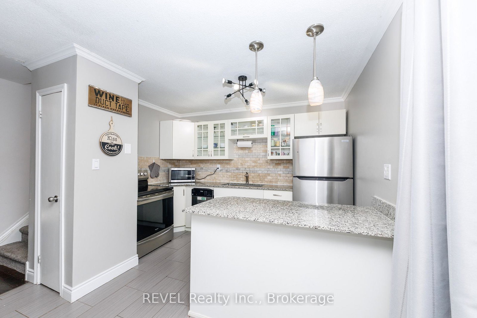 1300-upper-ottawa-street-hamilton-ontario-x12872148