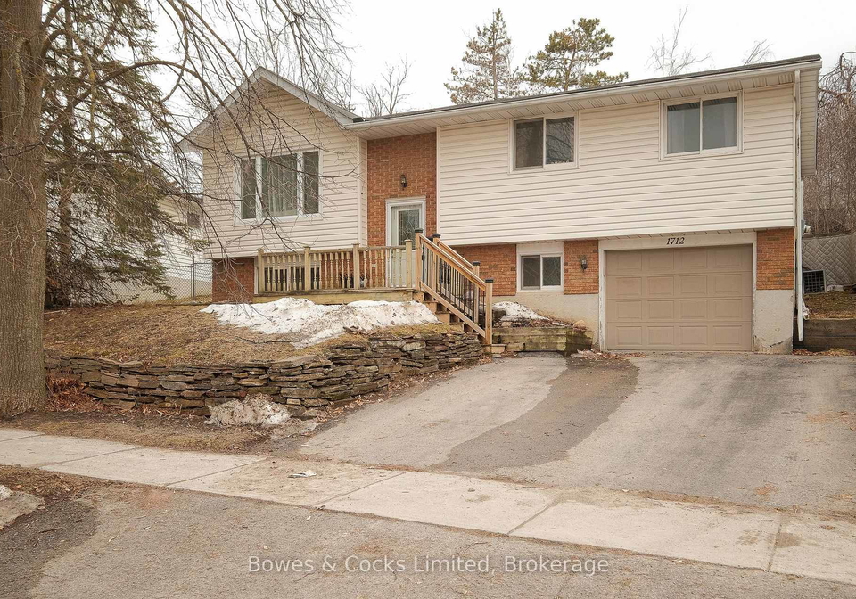 1712-redwood-drive-peterborough-ontario-x12872244