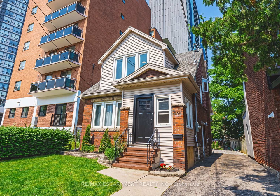 196-walnut-street-hamilton-ontario-x12872336