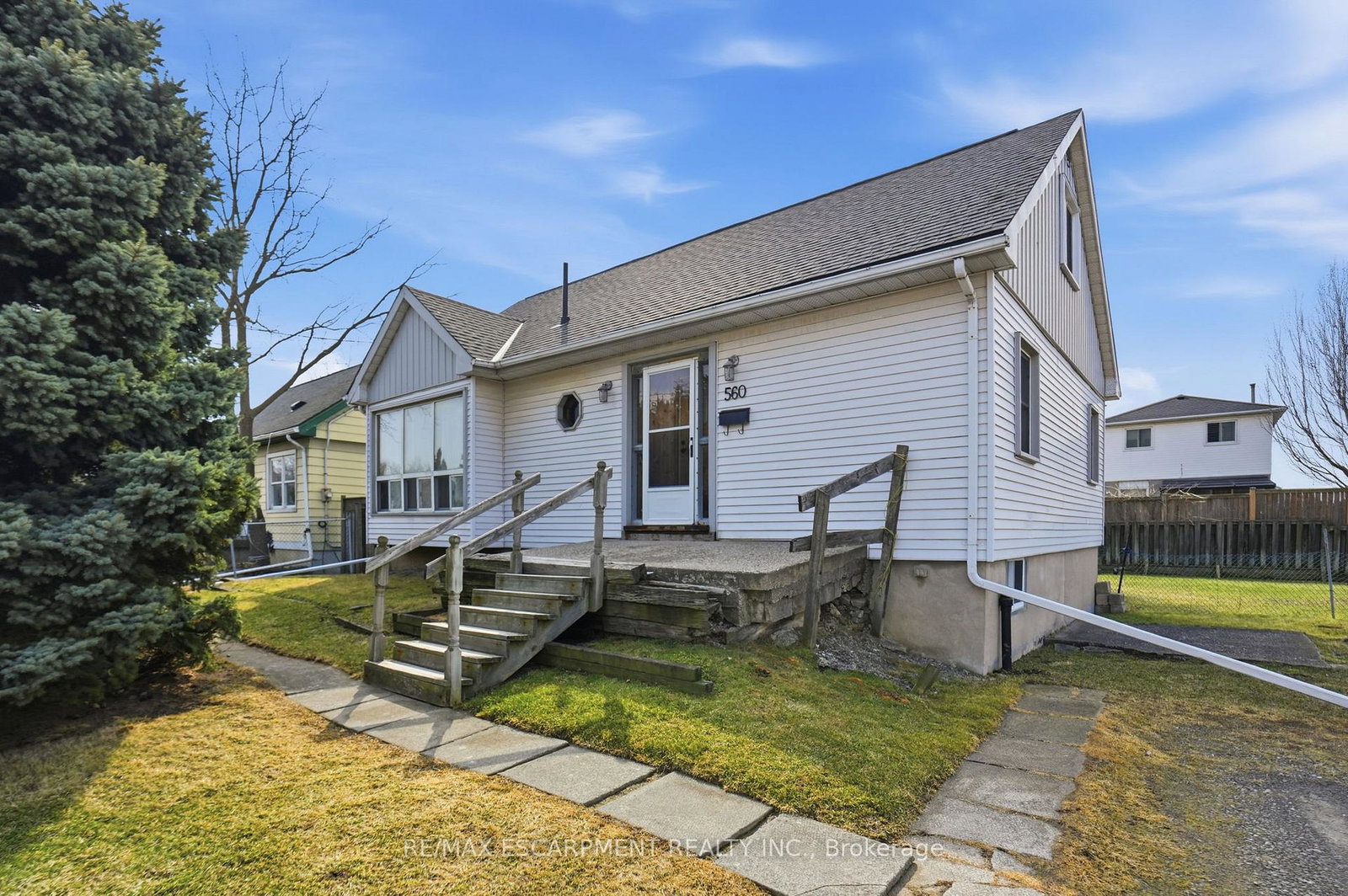 560-stone-church-road-e-hamilton-ontario-x12872402