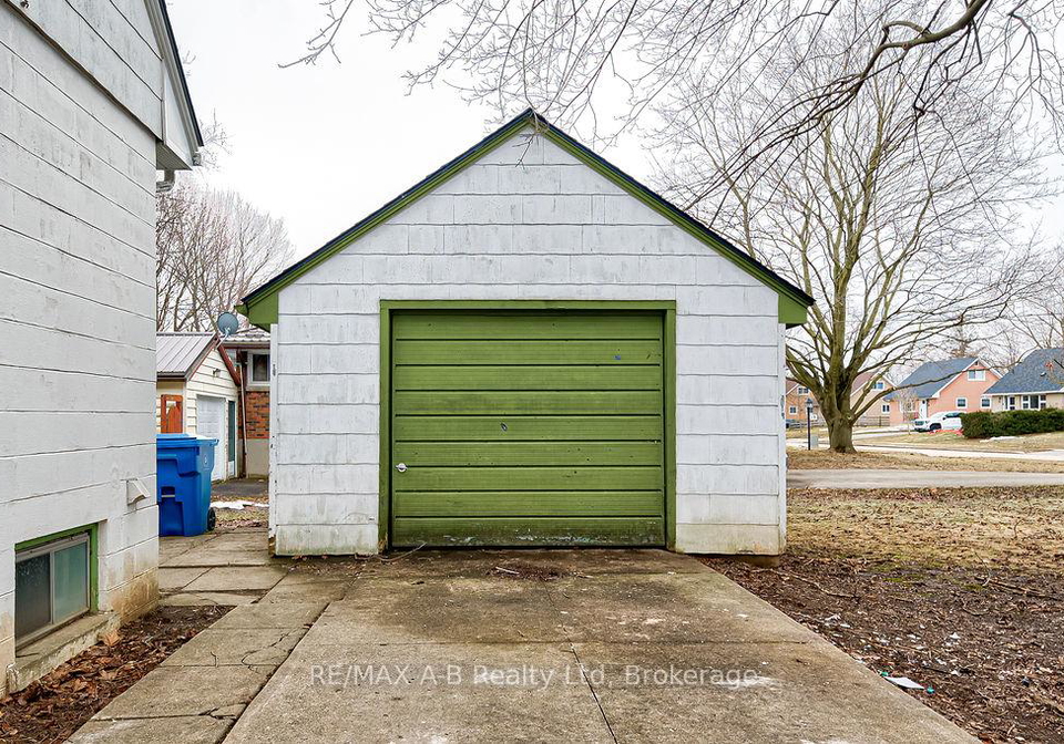 63-devon-street-stratford-ontario-x12872708