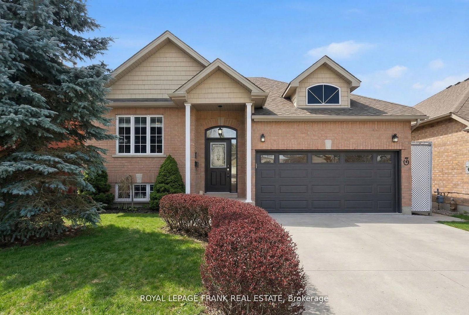 7-brock-street-kawartha-lakes-ontario-x12872816