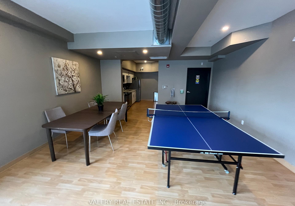 690-king-street-west-kitchener-ontario-x12872822