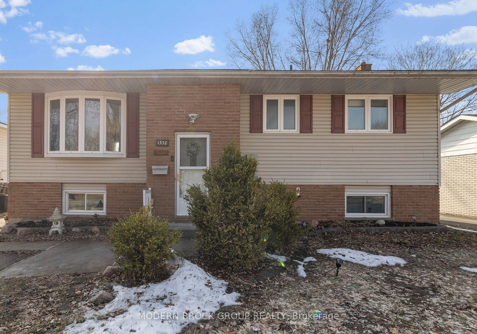 1338-borden-crescent-brockville-ontario-x12872998