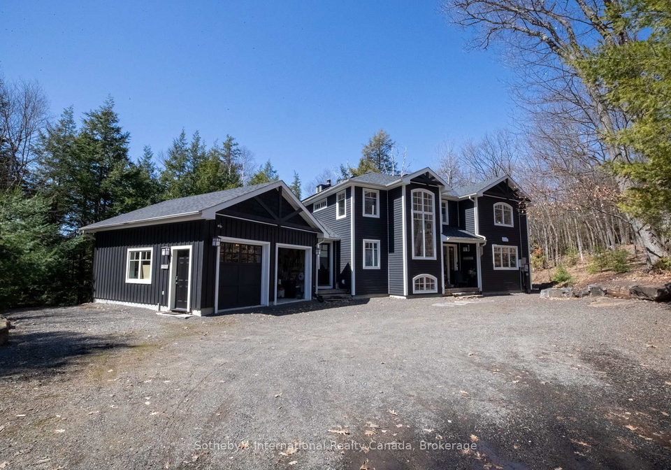 1025-long-point-road-lake-of-bays-ontario-x12873176
