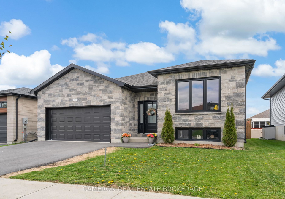 183-emily-jade-crescent-cornwall-ontario-x12873284