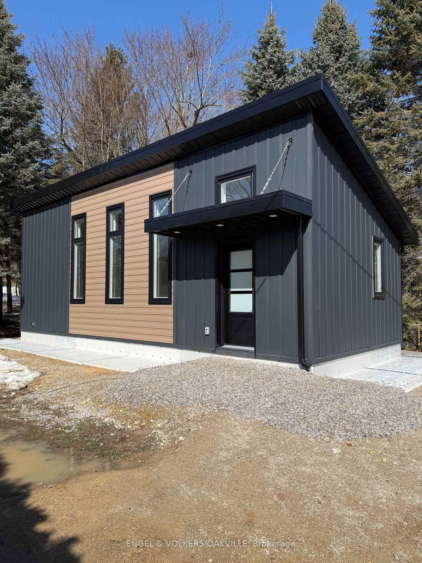 55-william-street-centre-wellington-ontario-x12873400