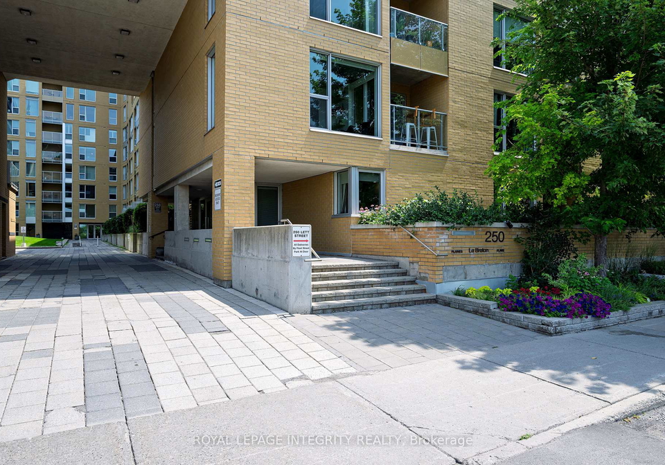 250-lett-street-ottawa-ontario-x12873520