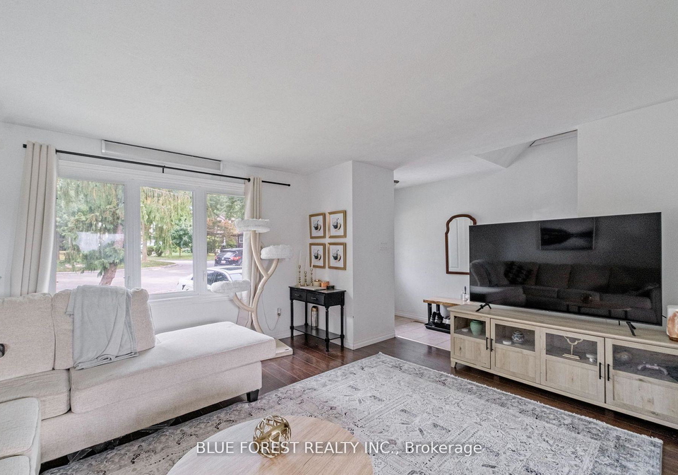992-eagle-court-london-south-ontario-x12873542