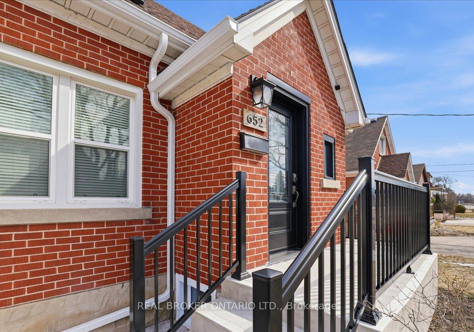 652-weber-street-e-kitchener-ontario-x12873644