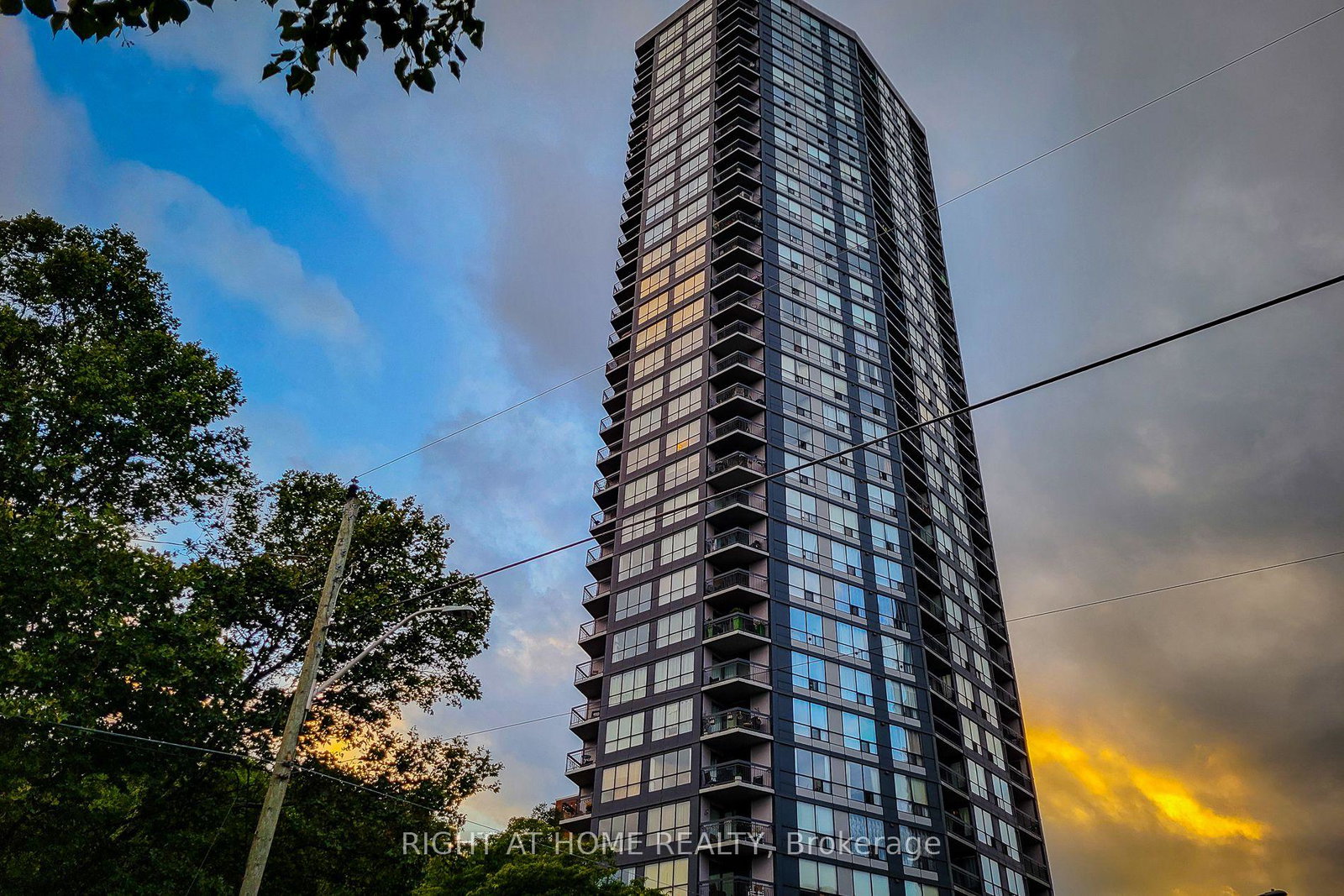 150-charlton-avenue-e-hamilton-ontario-x12873674
