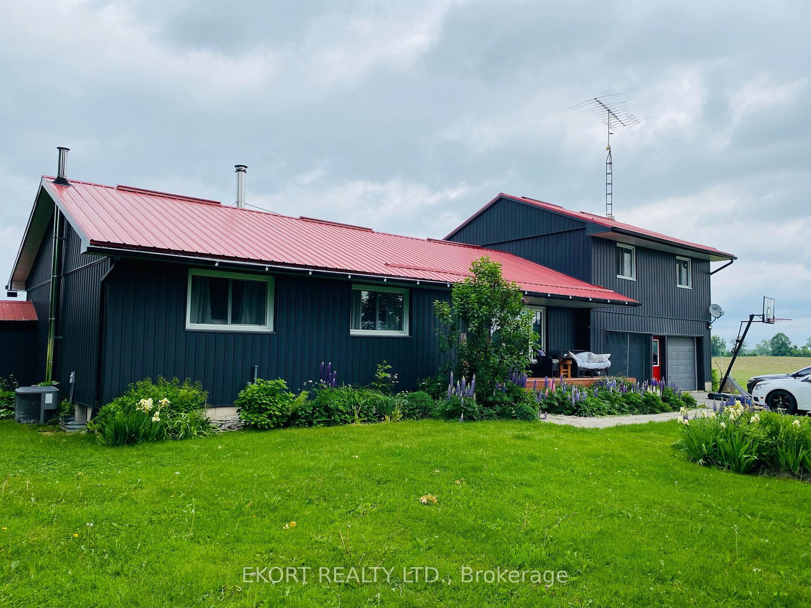 428-hunt-road-tweed-ontario-x12873896