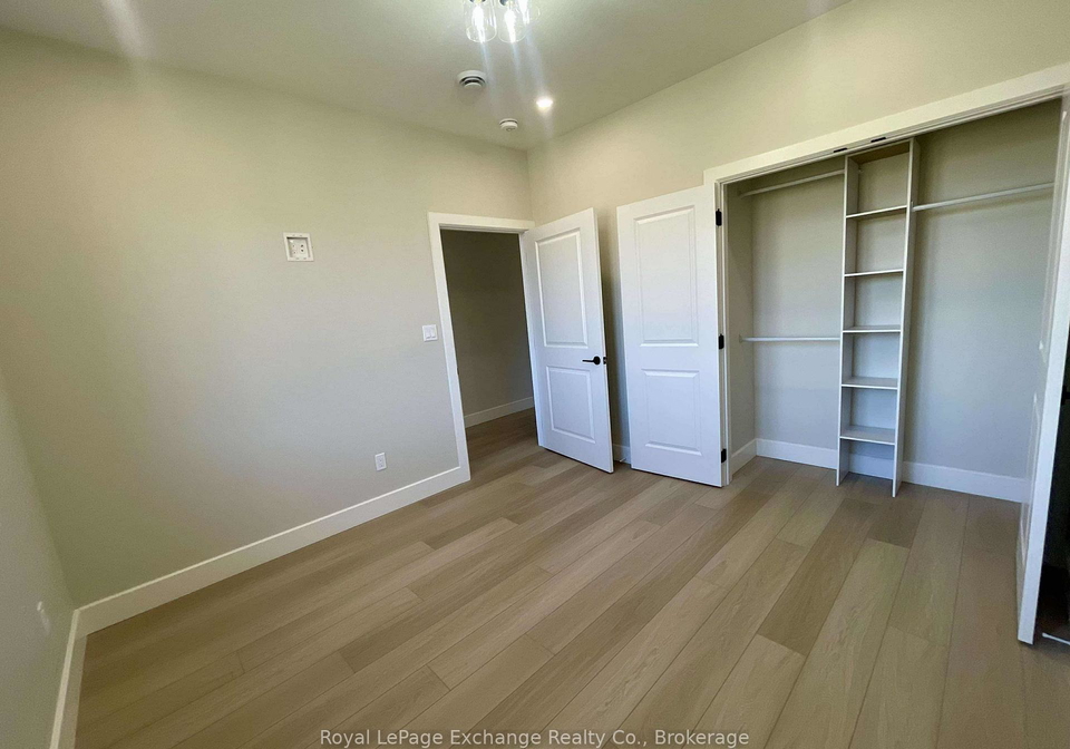 64-mercedes-crescent-kincardine-ontario-x12874026