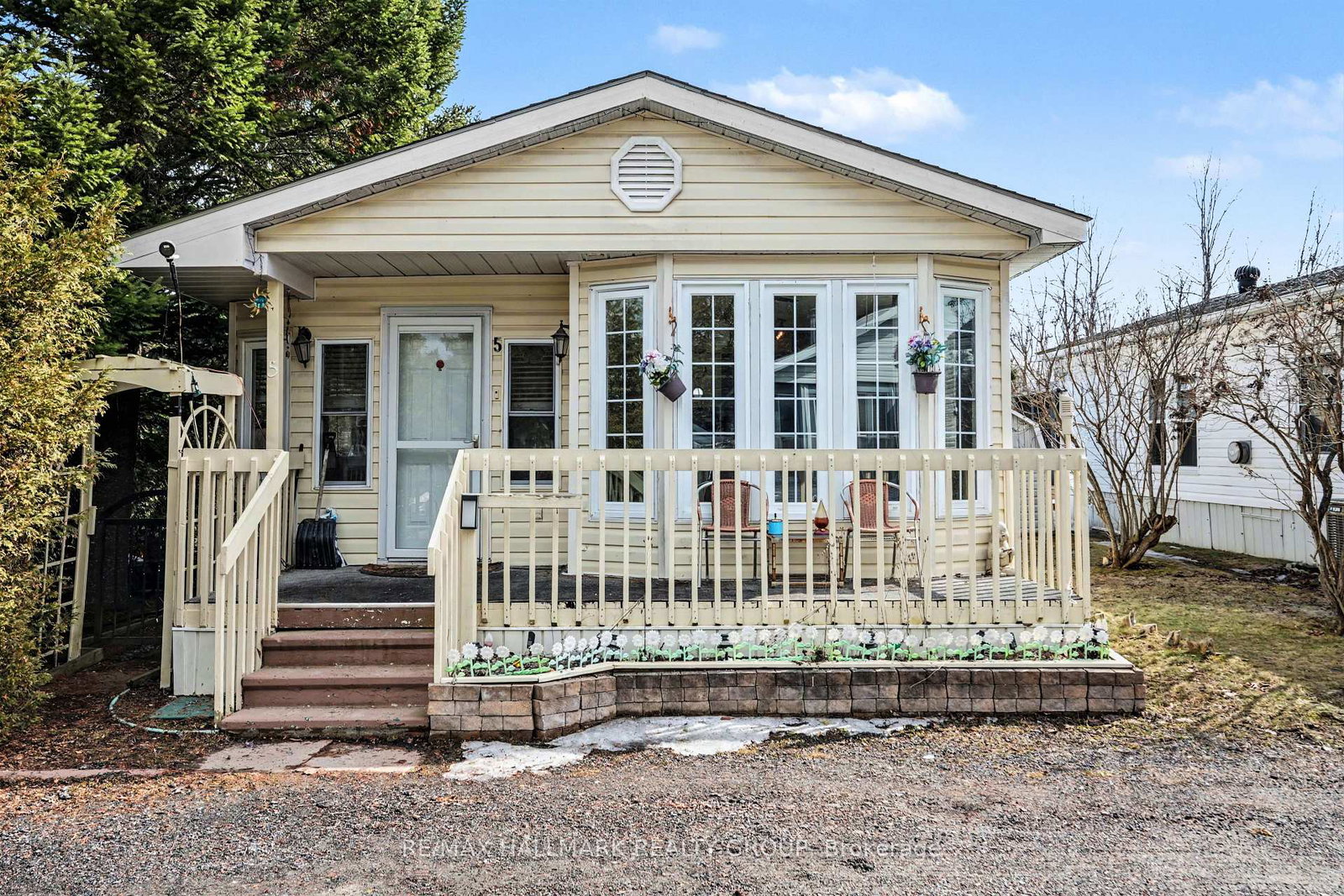 5-strickland-private-ottawa-ontario-x12874048
