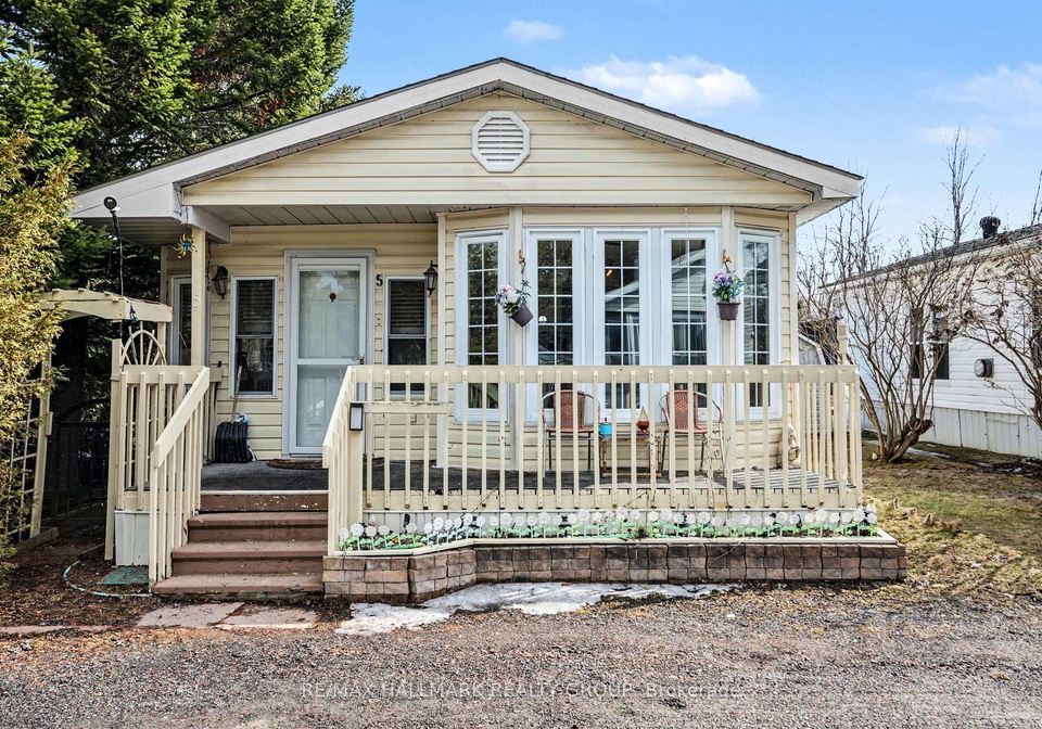 5-strickland-private-ottawa-ontario-x12874048